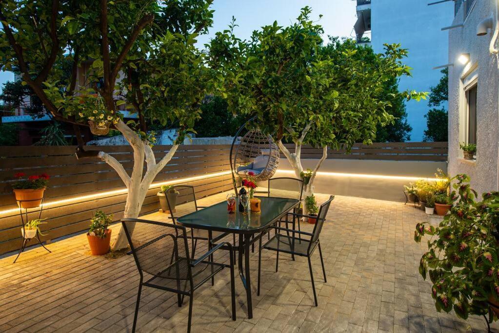 Lemon Garden Stylish Private Apartment Kalamáta Eksteriør bilde