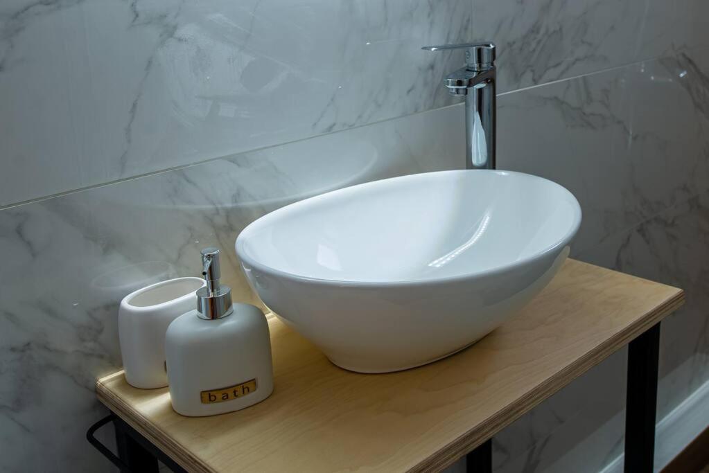 Lemon Garden Stylish Private Apartment Kalamáta Eksteriør bilde