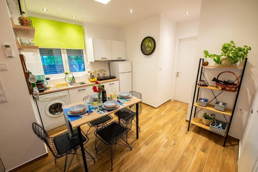Lemon Garden Stylish Private Apartment Kalamáta Eksteriør bilde