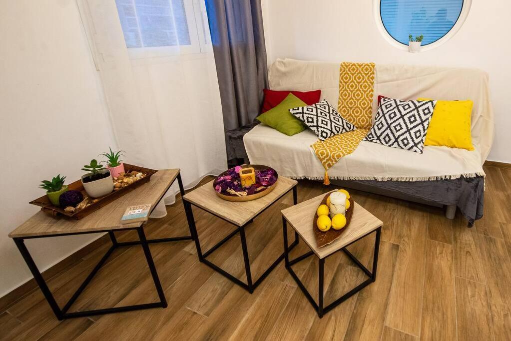 Lemon Garden Stylish Private Apartment Kalamáta Eksteriør bilde