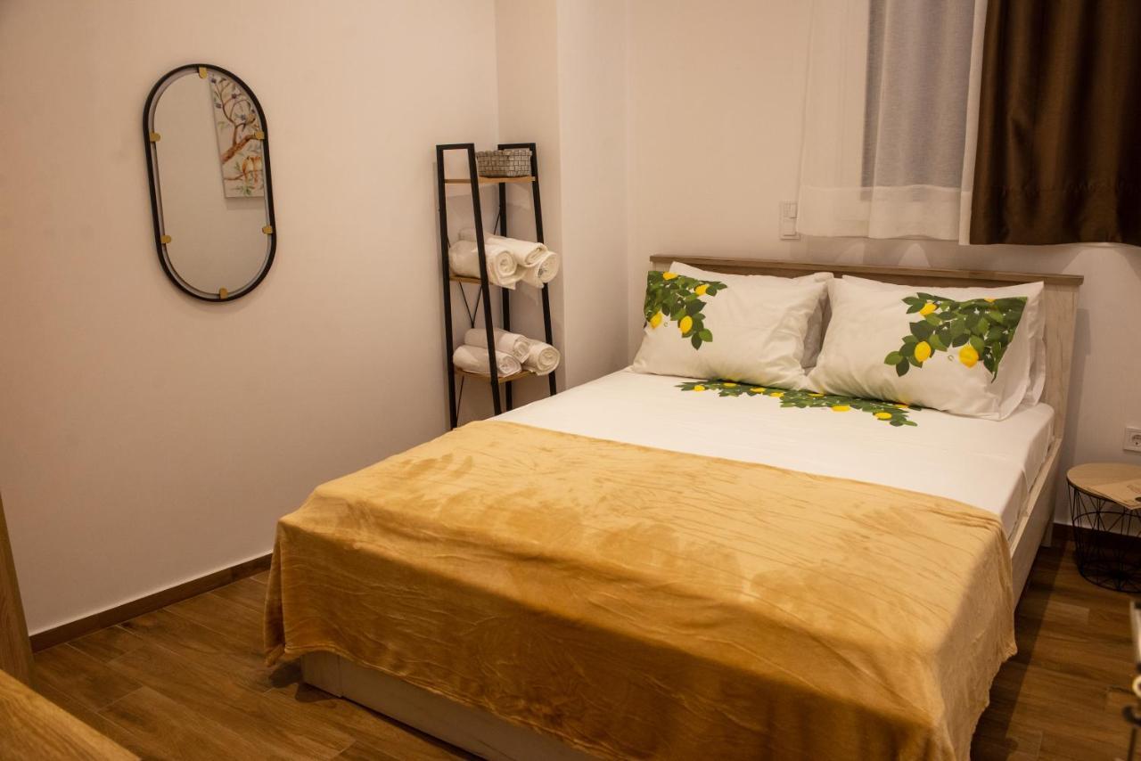Lemon Garden Stylish Private Apartment Kalamáta Eksteriør bilde