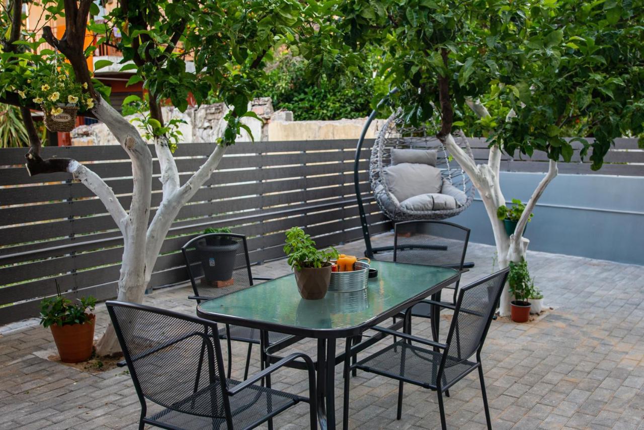 Lemon Garden Stylish Private Apartment Kalamáta Eksteriør bilde